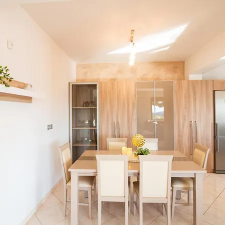 Vista Magica Pastida